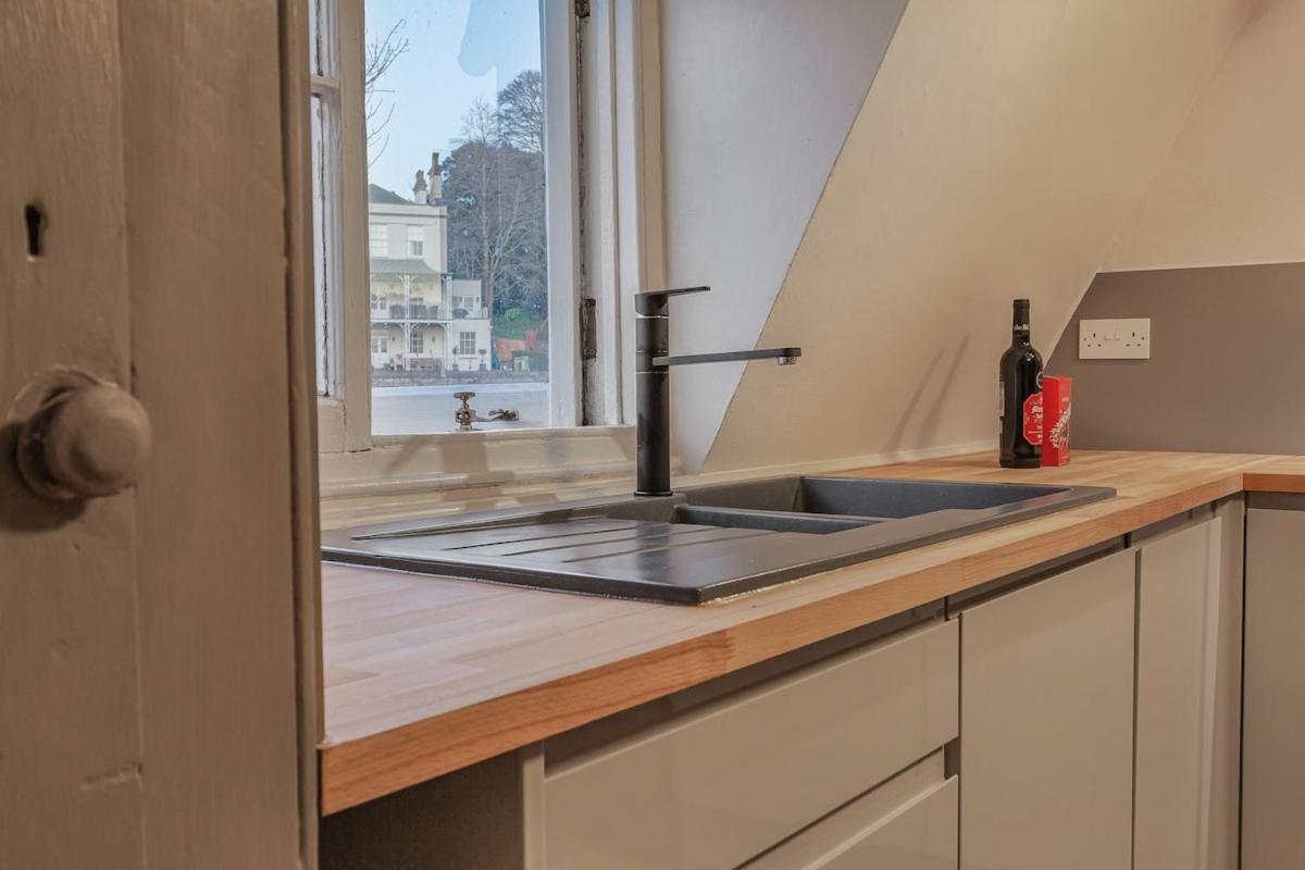 Spaceship 4 Luxury 4 Bedroom By Altoluxoexperience Short Lets & Serviced With Free Wifi & Parking